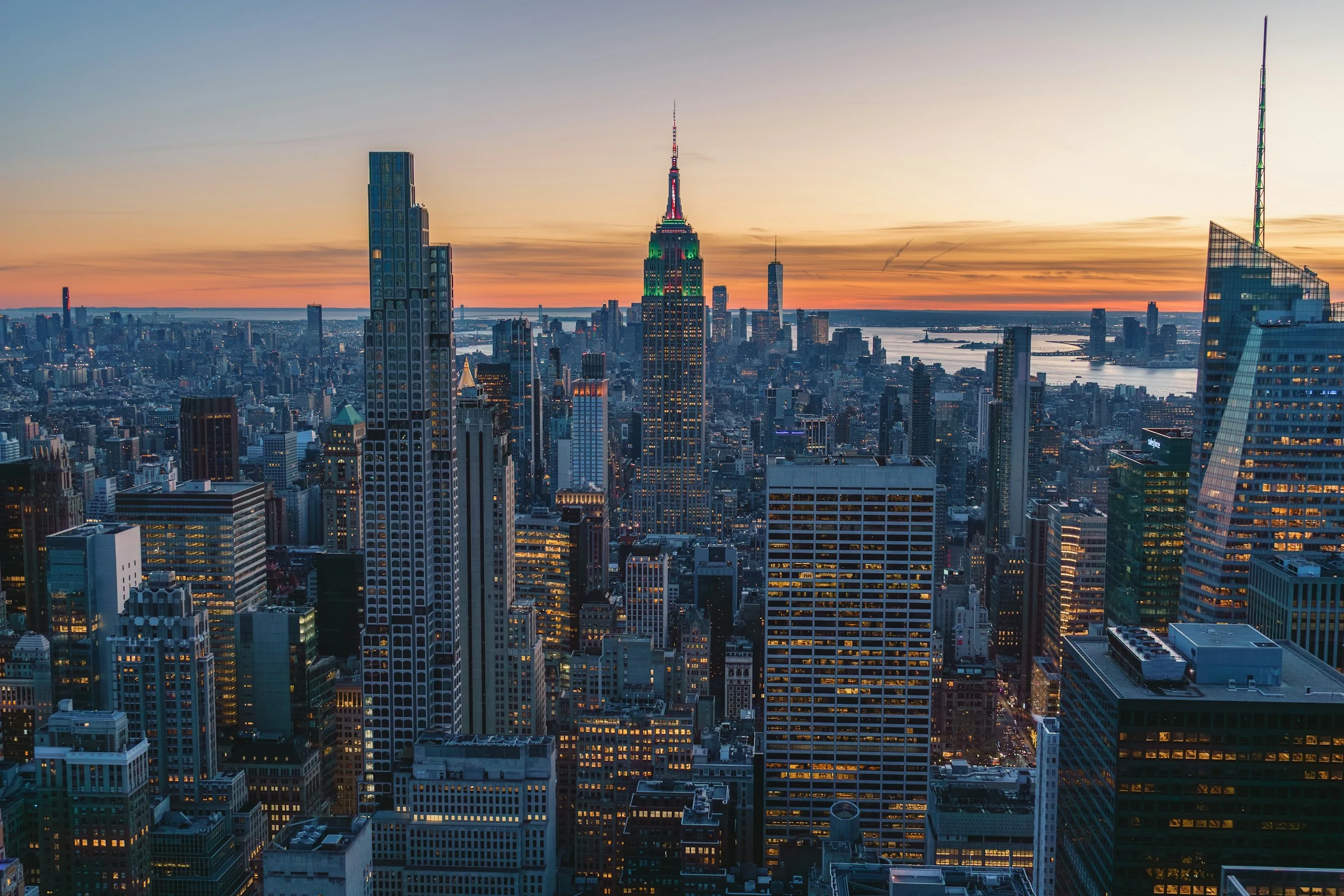 Midtown Manhattan at dusk with the Empire State Building
